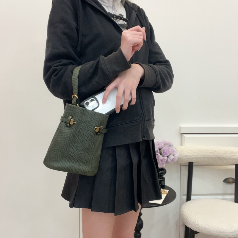 Gucci迷你水桶包-1