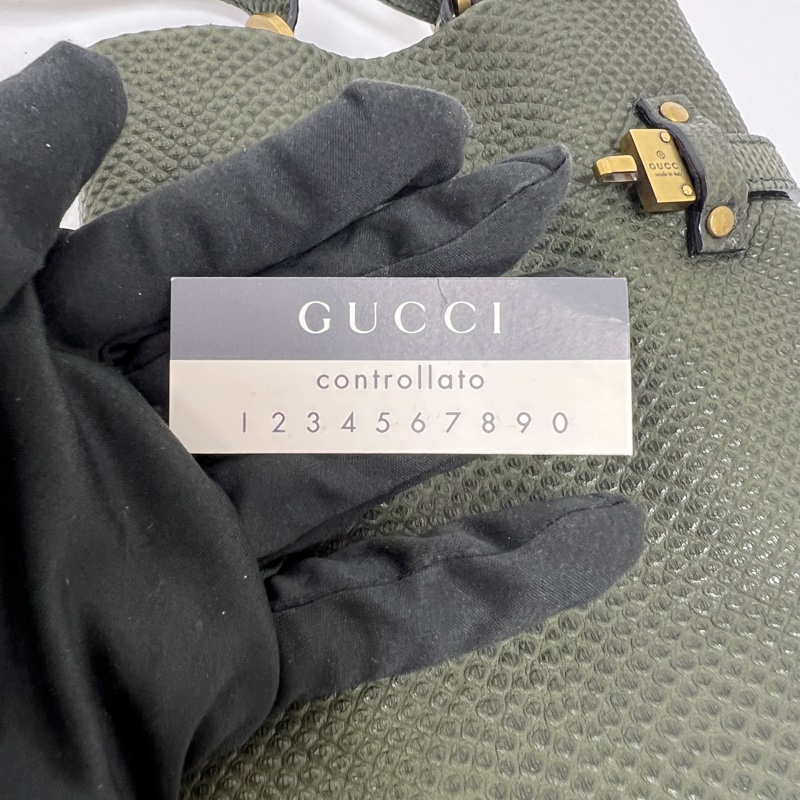 Gucci迷你水桶包-15