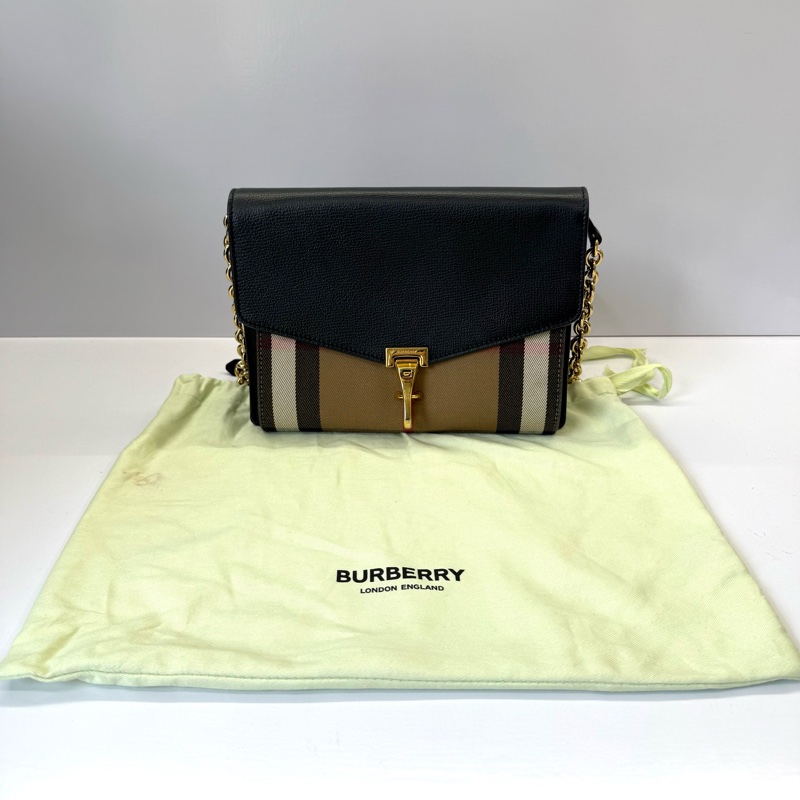 BURBERRY 巴寶莉 經典格紋帆布拼黑色牛皮斜背包 BABY MACKEN CHAIN SHOULDER-2