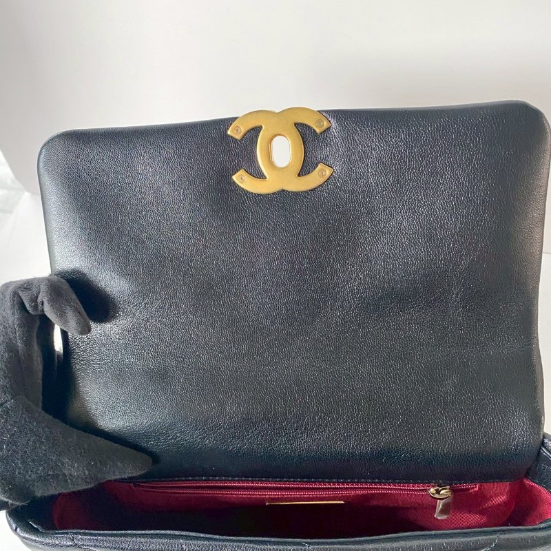 CHANEL 19系列 黑色 小羊皮 金釦 雙色鍊 26cm 保卡款 手提 斜挎 小號 口蓋包 AS1160-6