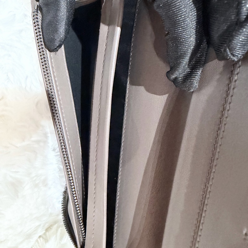 Bottega Veneta lntrecciato手拿包 大象灰-8