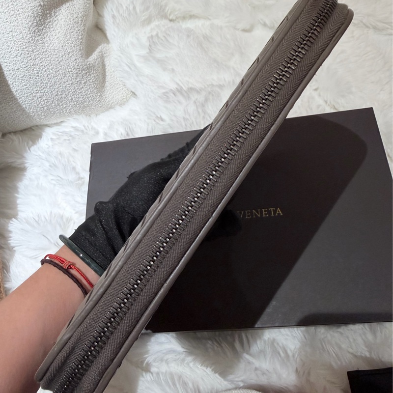 Bottega Veneta lntrecciato手拿包 大象灰-11