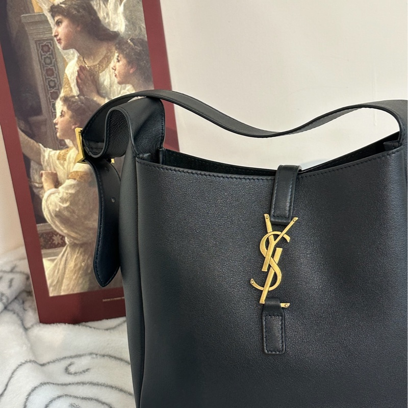 【全🆕】YSL hobo small LE5A7 黑金色 Logo粒面牛皮 Hobo 小號 small Black單肩包 手提包-4