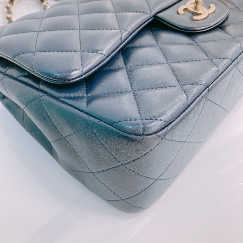 MS0589 CHANEL 香奈兒經典大號翻蓋式連帶包包CLASSIC FLAP JUMBO 30CM LAMBSKIN-29