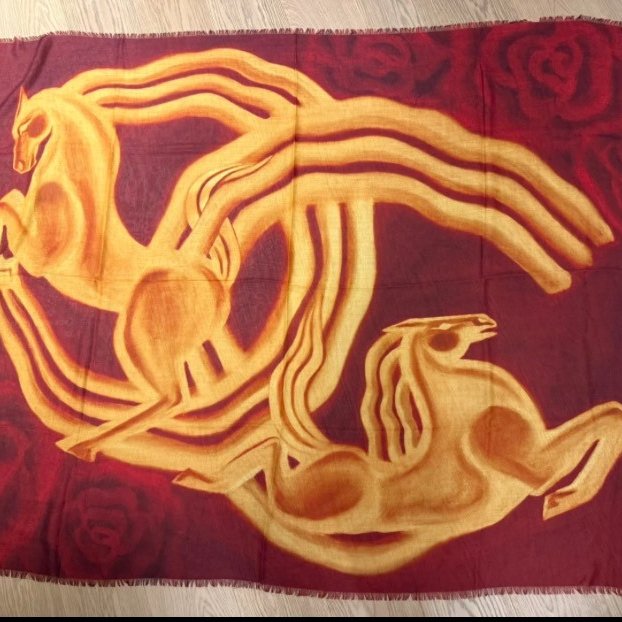 全新真品 CHANEL VIC 收藏 羊絨 馬年限定 紅金 印花 披肩 絲巾 圍巾 現貨-1