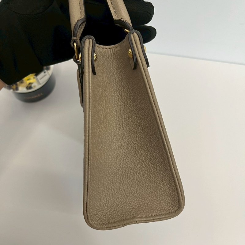 LV On The Go BB 斑鳩灰 晶片款-3