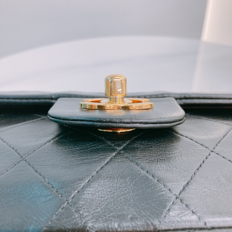 MS0590 CHANEL 香奈兒復古中號翻蓋式鍊帶包包VINTAGE CLASSIC FLAP MEDIUM 25CM LAMBSKIN-19