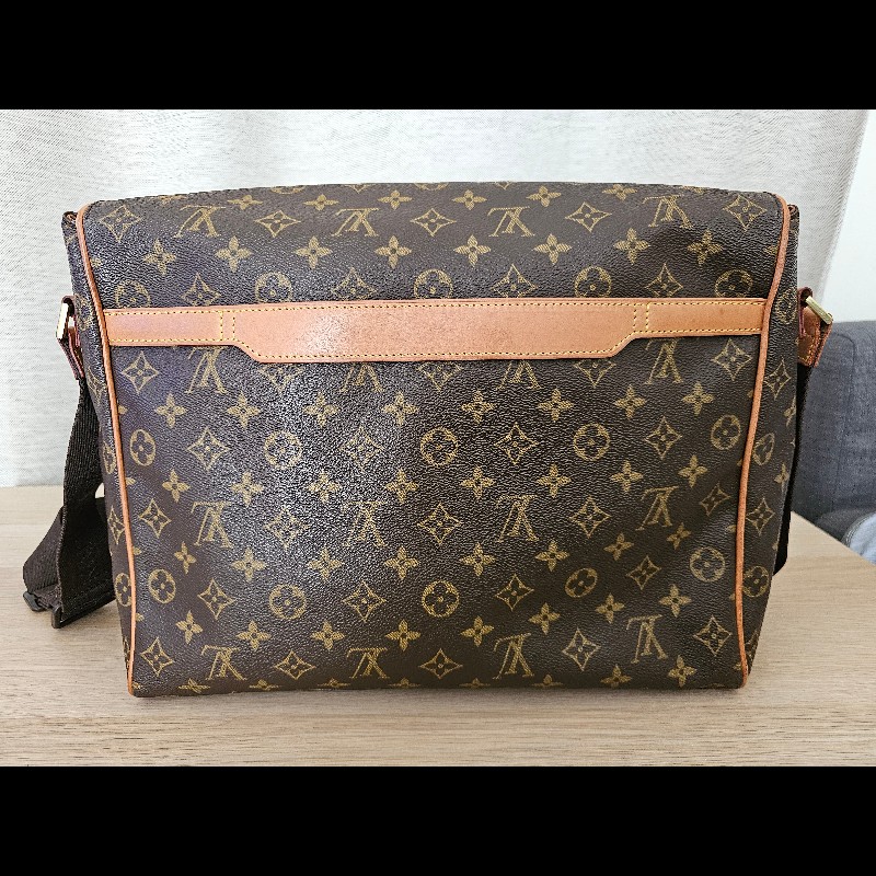 Louis Vuitton 

LV 男款老花大書包斜背包 型號M45257-10