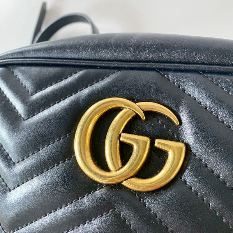 Gucci Marmont 黑色 中款 24 金GG 拉鍊 斜側背 相機包 447632-4