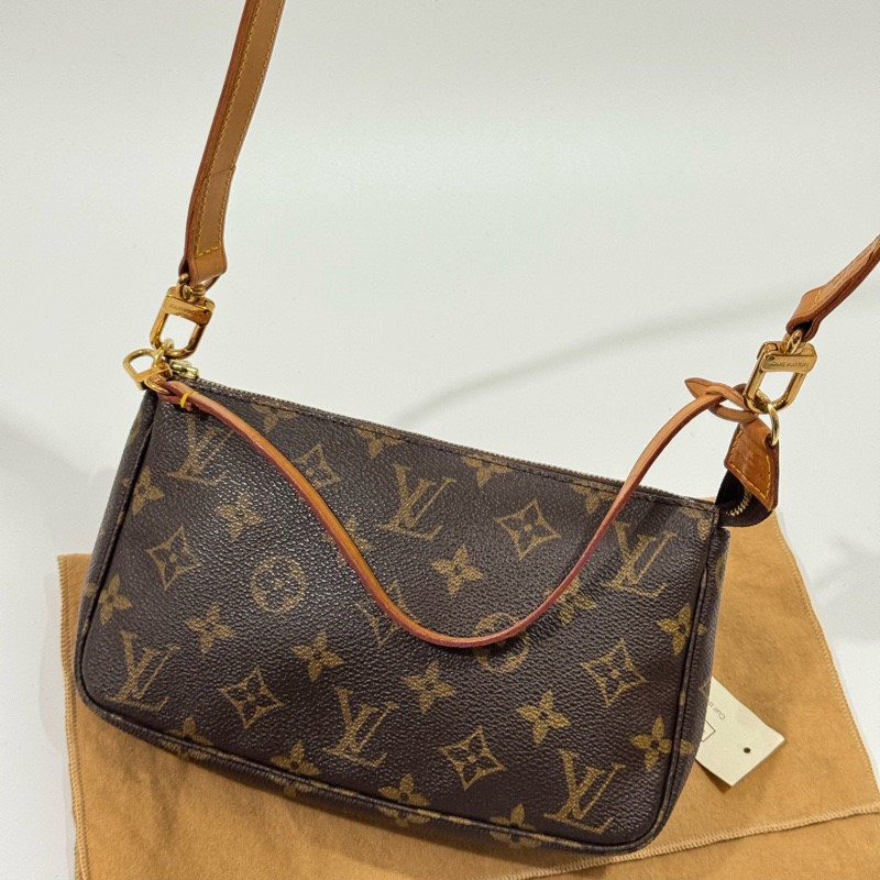 Louis pochette vintage bag-2