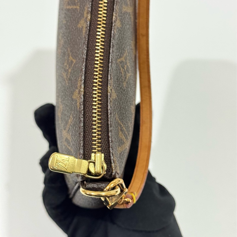 Louis pochette vintage bag-12