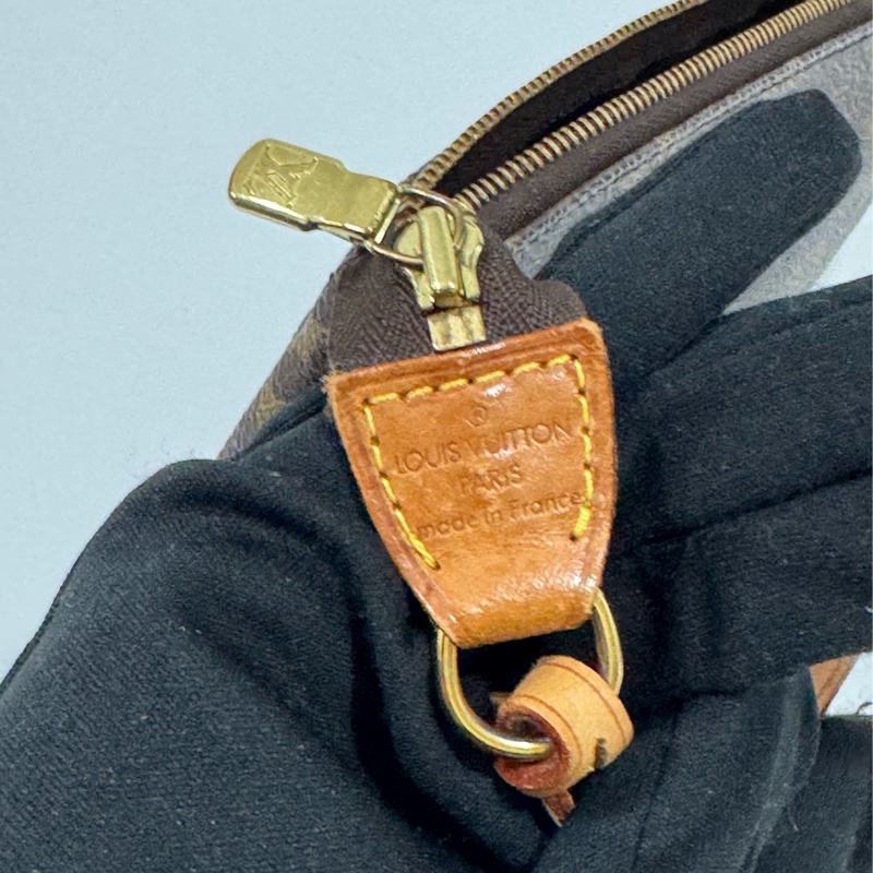 Louis pochette vintage bag-18