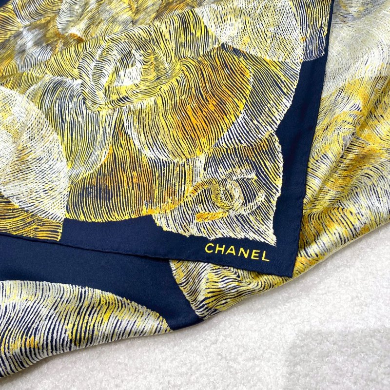 全新真品 現貨 CHANEL 藍 / 黃 山茶花 VIC限定 絲巾 方巾-4