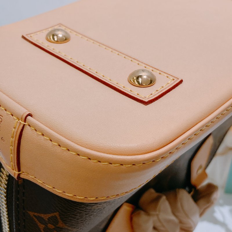 TW4748 Louis Vuitton 路易威登 小號老花貝殼手提包 Alma BB Monogram Canvas-6