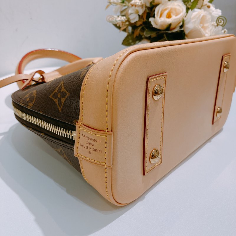TW4748 Louis Vuitton 路易威登 小號老花貝殼手提包 Alma BB Monogram Canvas-8
