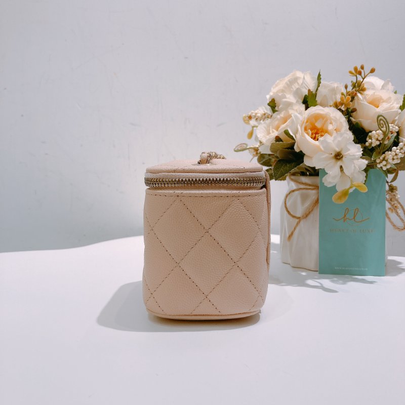 TW4749 Chanel 香奈兒 迷你裸色盒子斜背包Vanity Case With Chain Caviar Beige x GHW-4