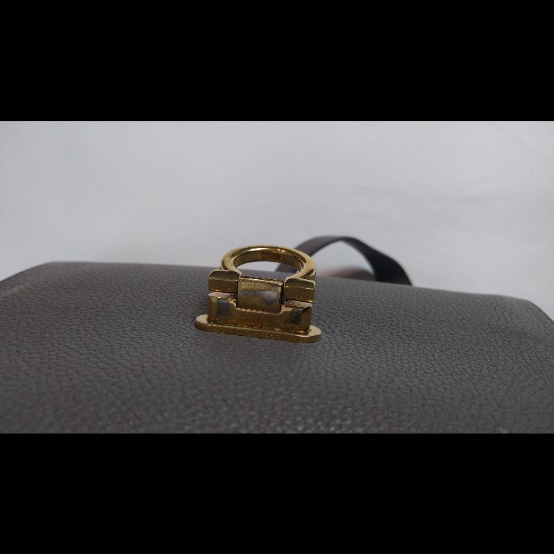 Ferragamo 金釦灰皮兩用包 Sofia-23