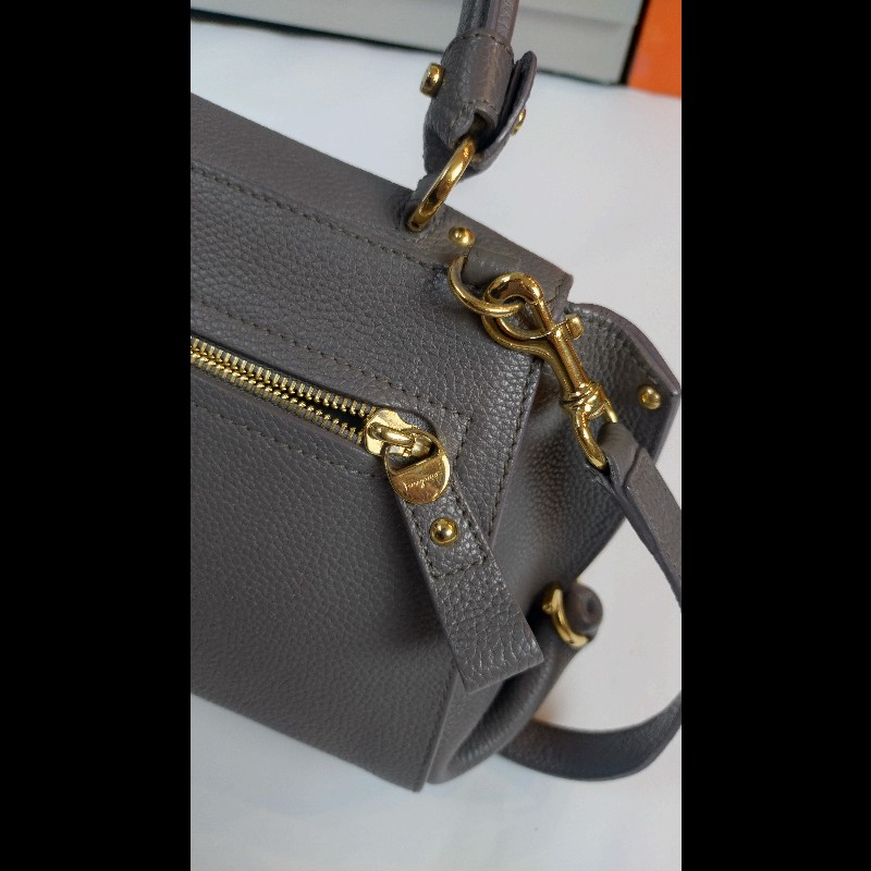 Ferragamo 金釦灰皮兩用包 Sofia-24