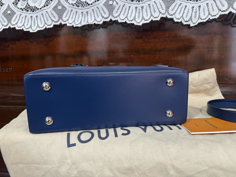 lv kleber 肩背手提 斜背包-9