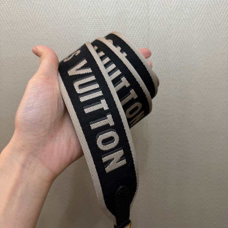 LV 黑牛皮壓紋Diane金釦手提肩斜背包M46386-19