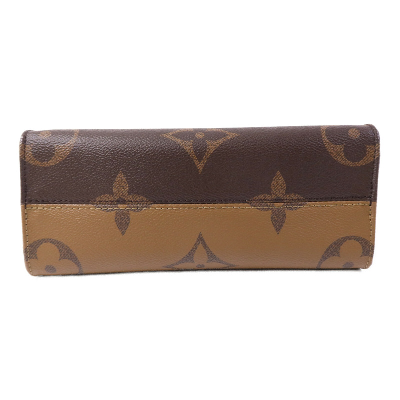 LOUIS VUITTON Monogram Giant On The Go PM金扣手挽肩背兩用袋-3