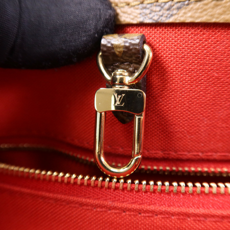 LOUIS VUITTON Monogram Giant On The Go PM金扣手挽肩背兩用袋-6