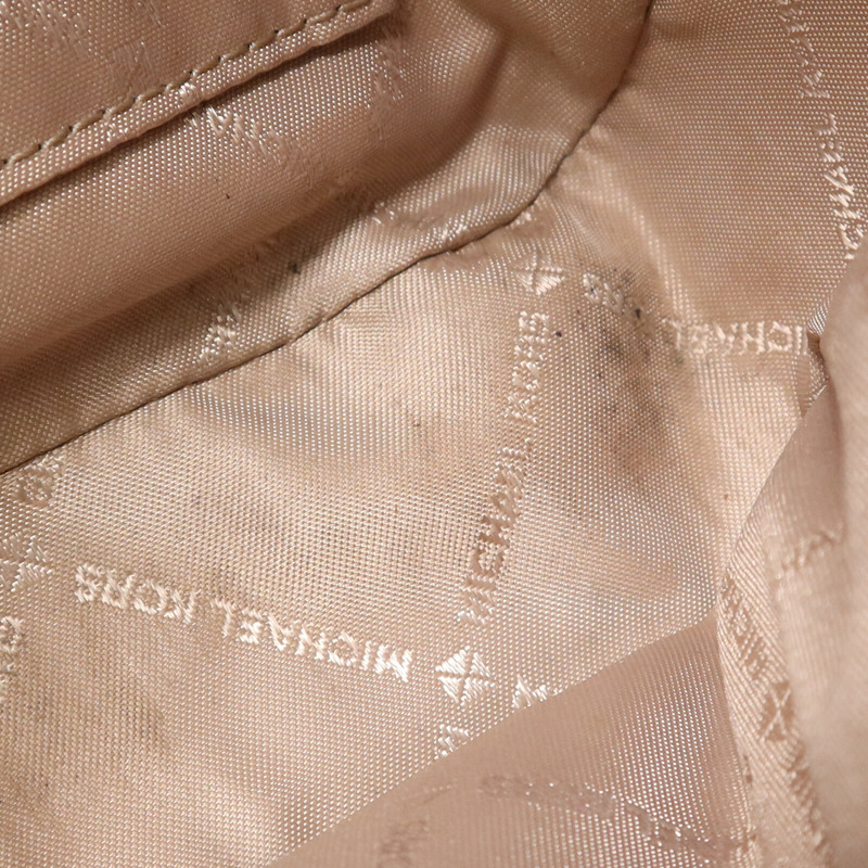 Michael Kors 牛皮皮革Jet Set Shoulder Bag金扣肩背袋-14