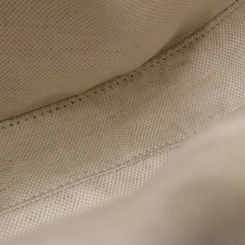 GUCCI 牛皮皮革GG Jumbo Small銀扣肩背袋-14