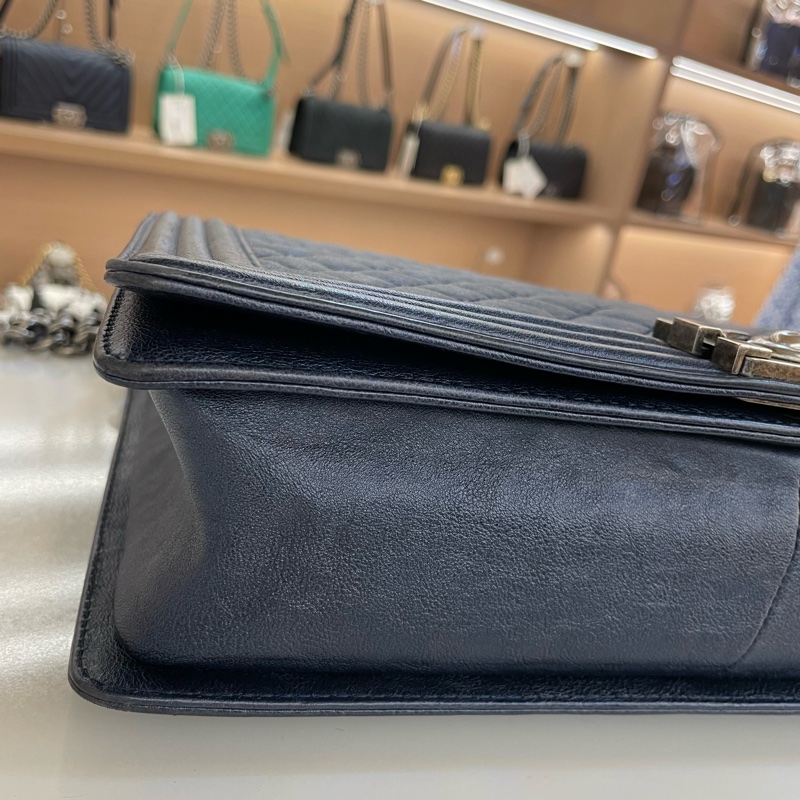 CHANEL香奈儿 Leboy 大號 菱格纹蓝色單肩斜挎链条包-10