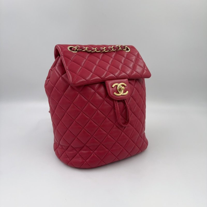 CHANEL紅色菱格紋羊皮金釦雙肩後背包-2