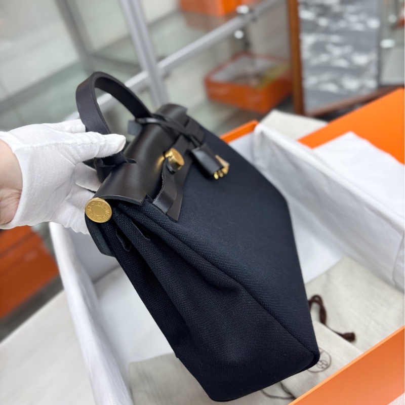 【99新】 Hermes 黑金Herbag31 手提包-2