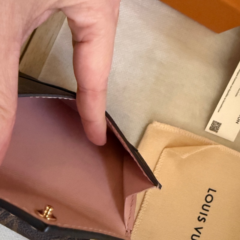 LOUIS VUITTON 老花三折短夾-12