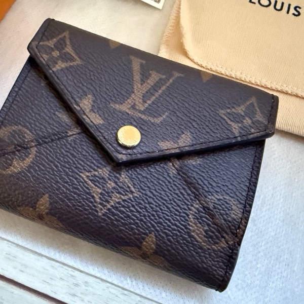 LOUIS VUITTON 老花三折短夾-15