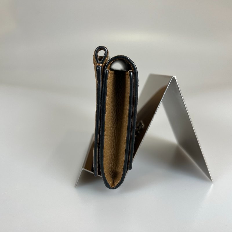 LOEWE  棕銀扣迷你小鍊包-2