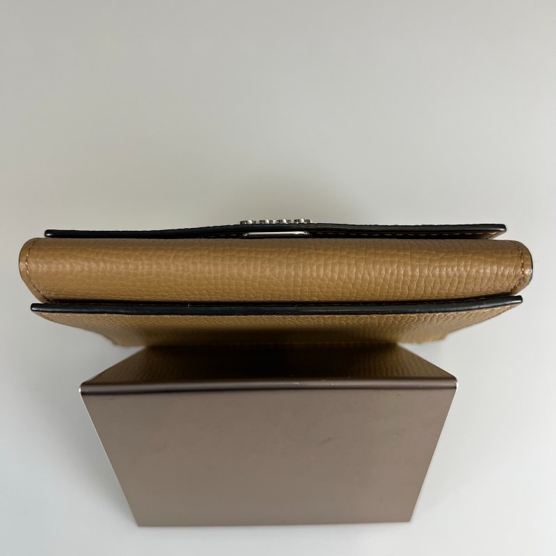 LOEWE  棕銀扣迷你小鍊包-4