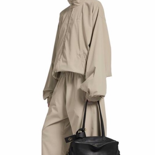 Balenciaga 女士 折疊式運動外套XXS XS S M L XL碼模特身高 180 釐米，穿 S 碼-4