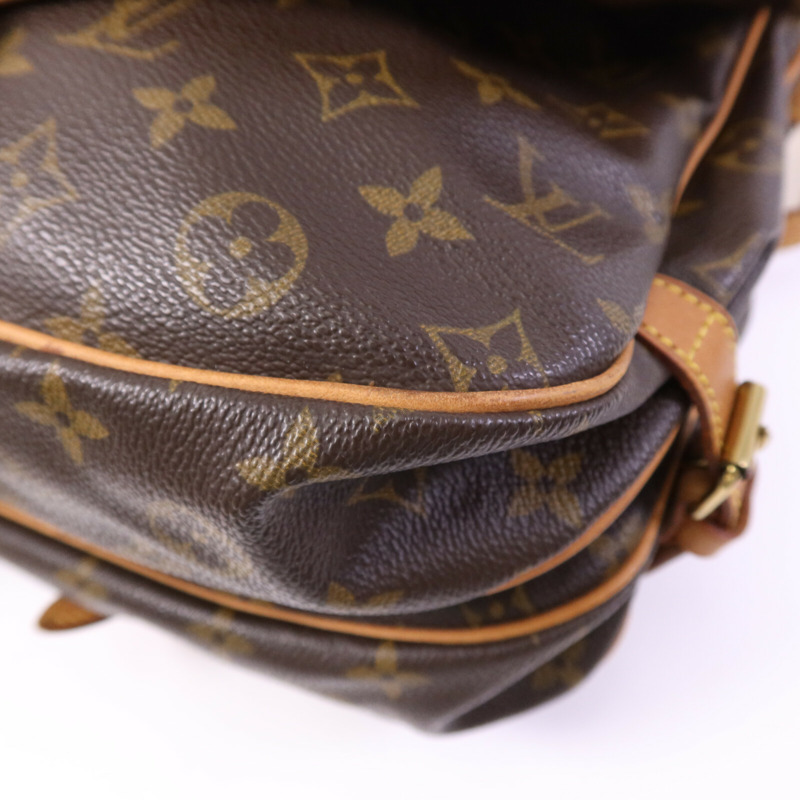 LOUIS VUITTON Monogram Saumur 30金扣肩背袋-11
