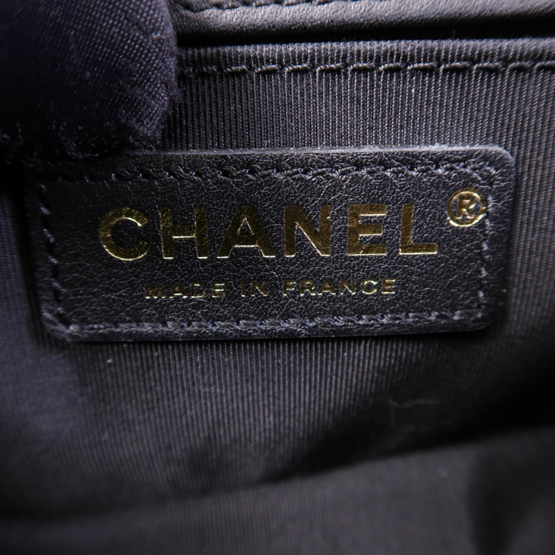 CHANEL 牛皮皮革Boy 20金扣鏈帶肩背袋-5