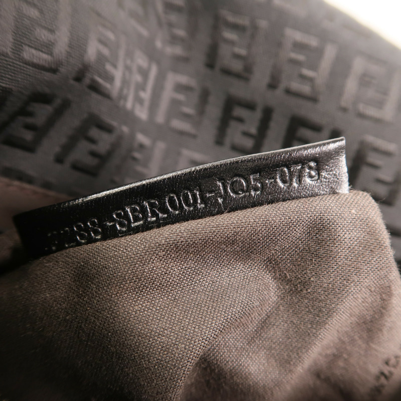 FENDI Zucchino Canvas Mamma Baguette銀扣肩背袋-6