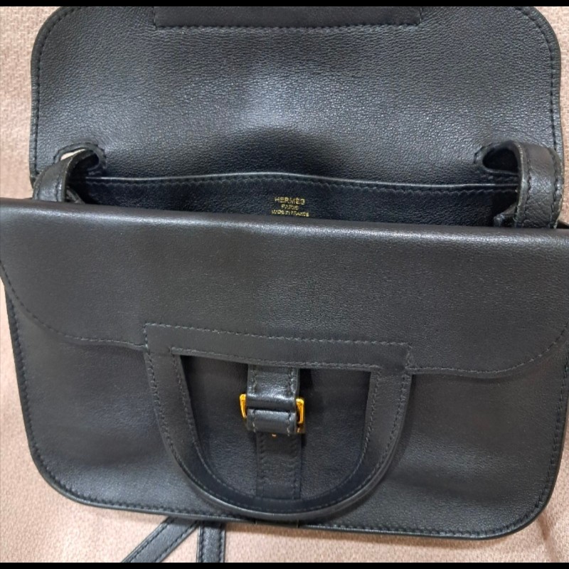 Hermes Halzan mini 黑金 SWIFT皮
黑色金扣-2