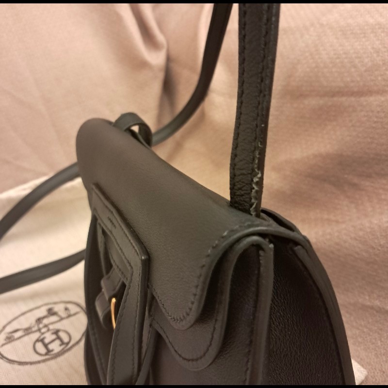 Hermes Halzan mini 黑金 SWIFT皮
黑色金扣-16