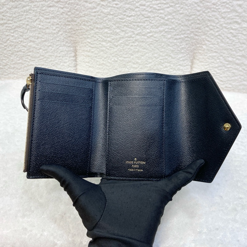 Louis Vuitton 路易威登 Victorine短夾 Monogram老花拚色三折短夾 金釦零錢短夾 M81557-7