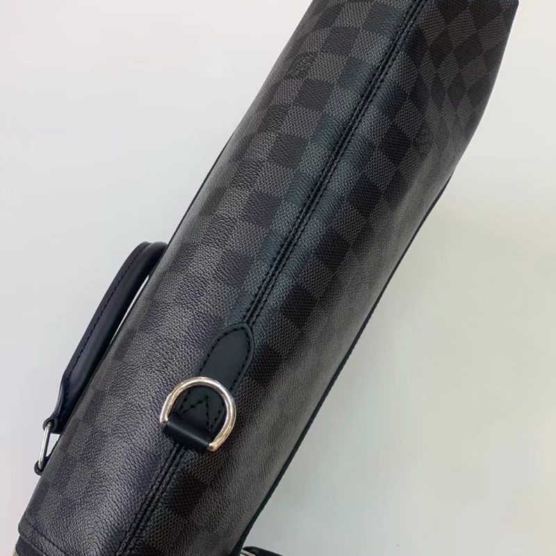 LV 路易威登 芯片款 Daniel Graphite 黑色棋盤格男款手提單肩斜挎包-5