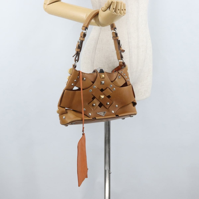 【日本直送】PRADA 鉚釘肩背包 皮革塑膠 棕色 銀色 正品 172906SAV-22