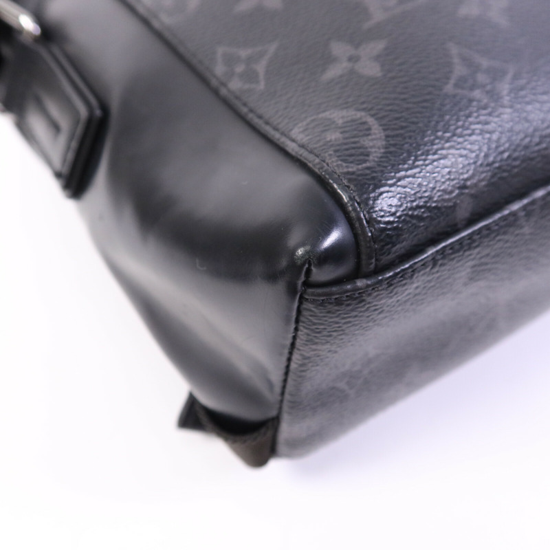 LOUIS VUITTON Monogram Eclipse Messenger PM Voyager銀扣肩背袋-14