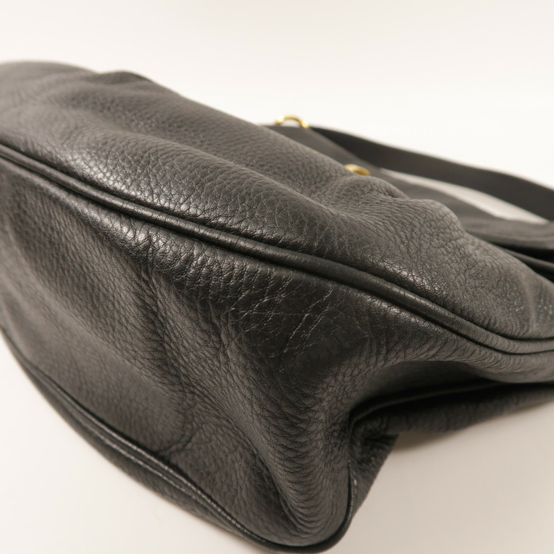 Miu Miu 牛皮皮革Shoulder Bag金扣肩背袋-7