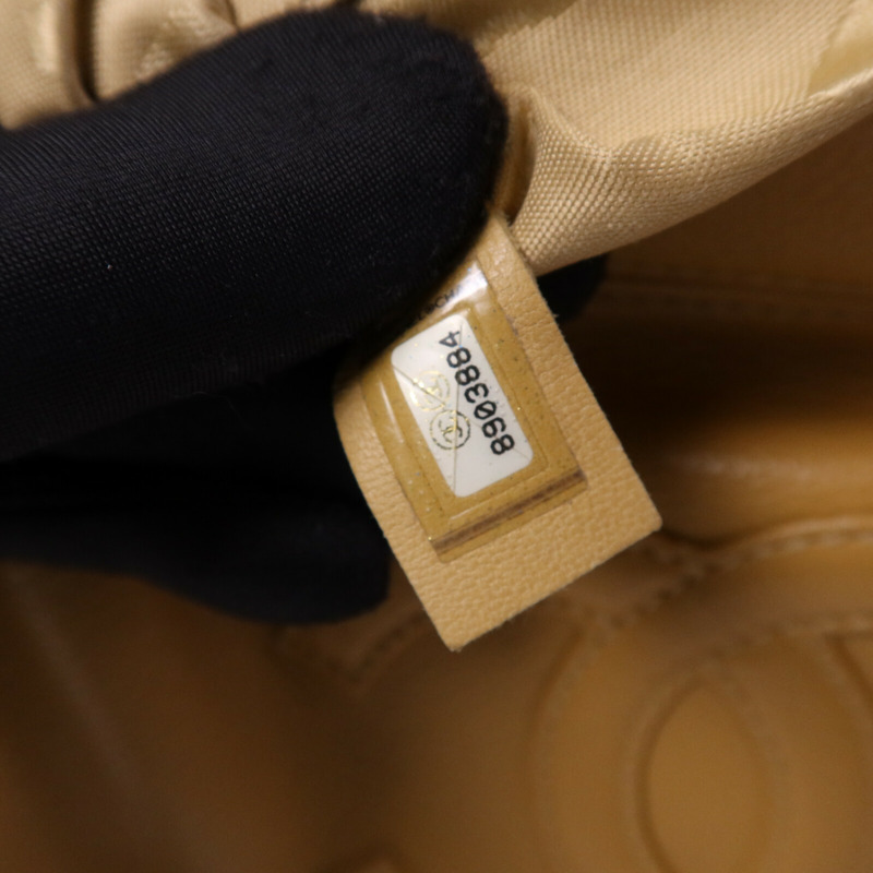 CHANEL 牛皮皮革Vintage Handbag金扣手挽袋-7