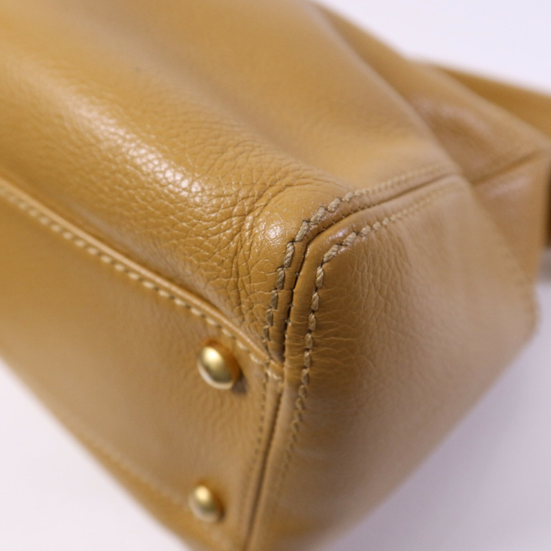 CHANEL 牛皮皮革Vintage Handbag金扣手挽袋-11