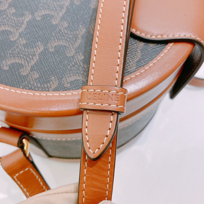 TW4754 Celine賽琳 經典印花牛皮革圓筒中號 Medium Triomphe Canvas Tambour Crossbody Bag-10