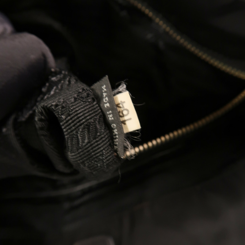 PRADA 尼龍/皮革HandBag金扣手挽肩背兩用袋-6